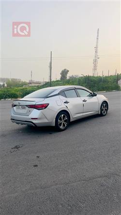 نيسان سنترا